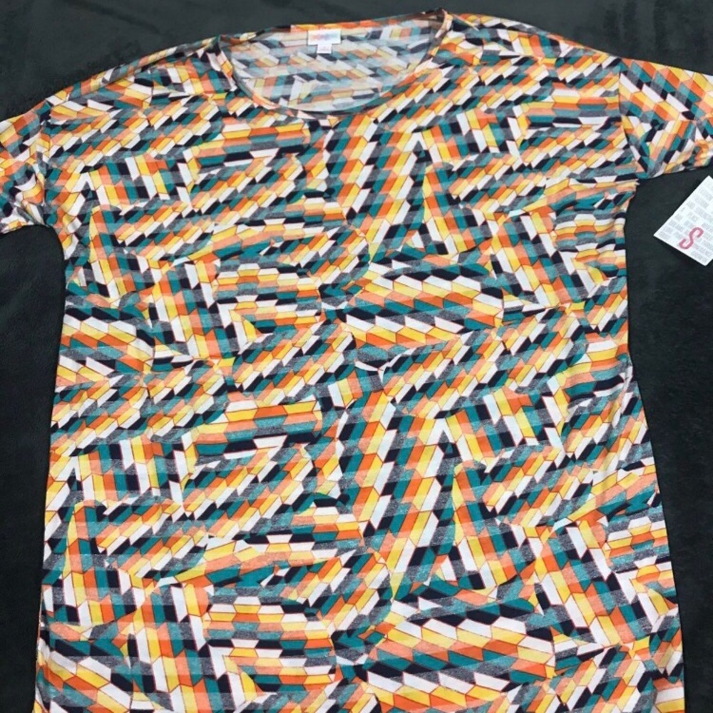 Small LulaRoe Irma